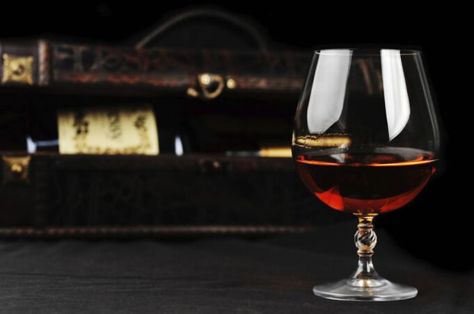 Cognac e il suo utilizzo per la pressione sanguigna